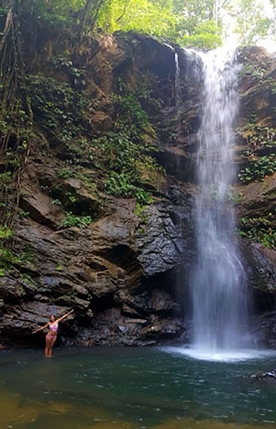 shalana-avocat-waterfall-2