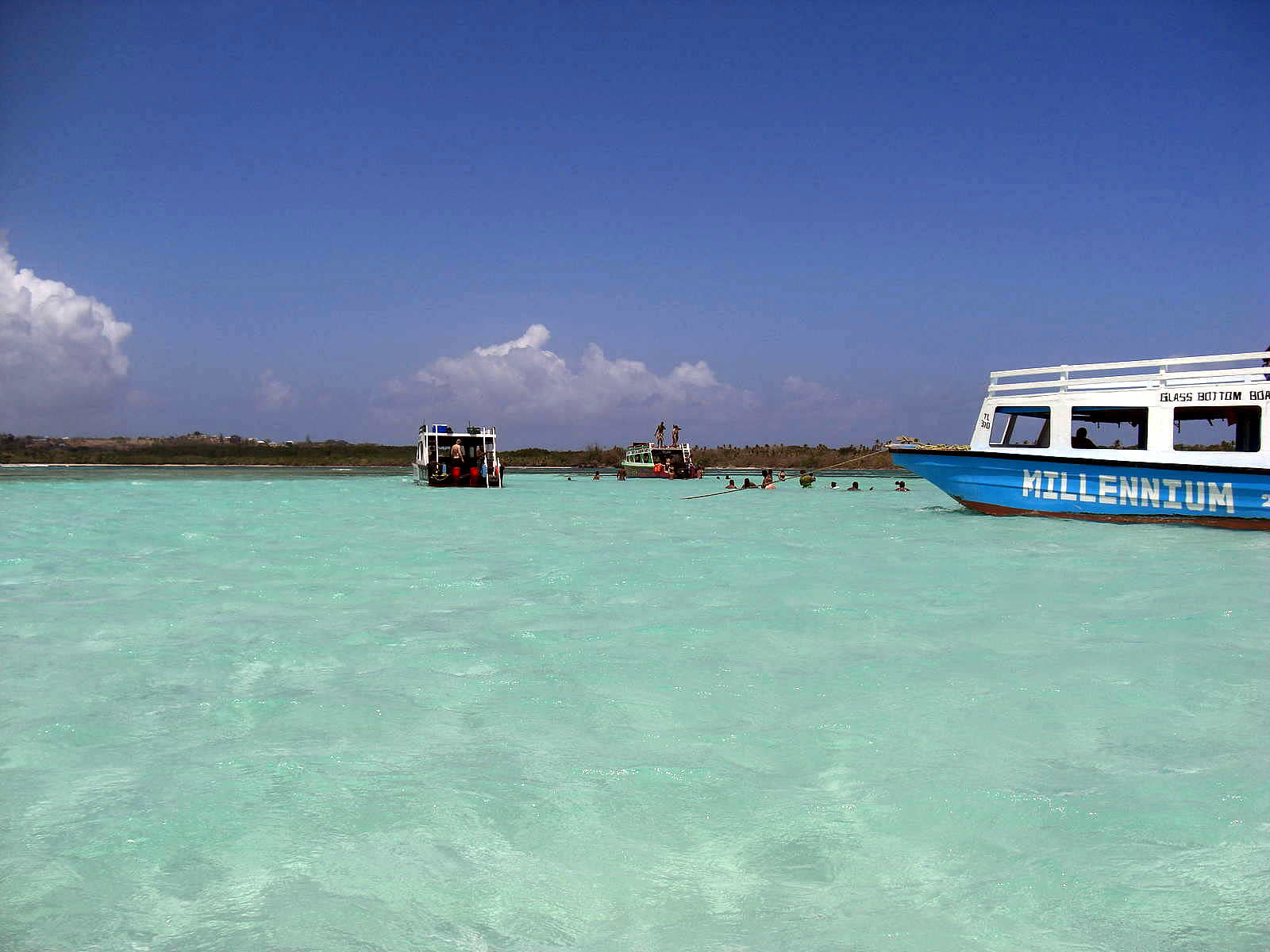 Buccoo Reef and Nylon Pool Glass Bottom Boat Tour: Destination Trinidad and Tobago | Tours, Holidays, Vacations and Guide